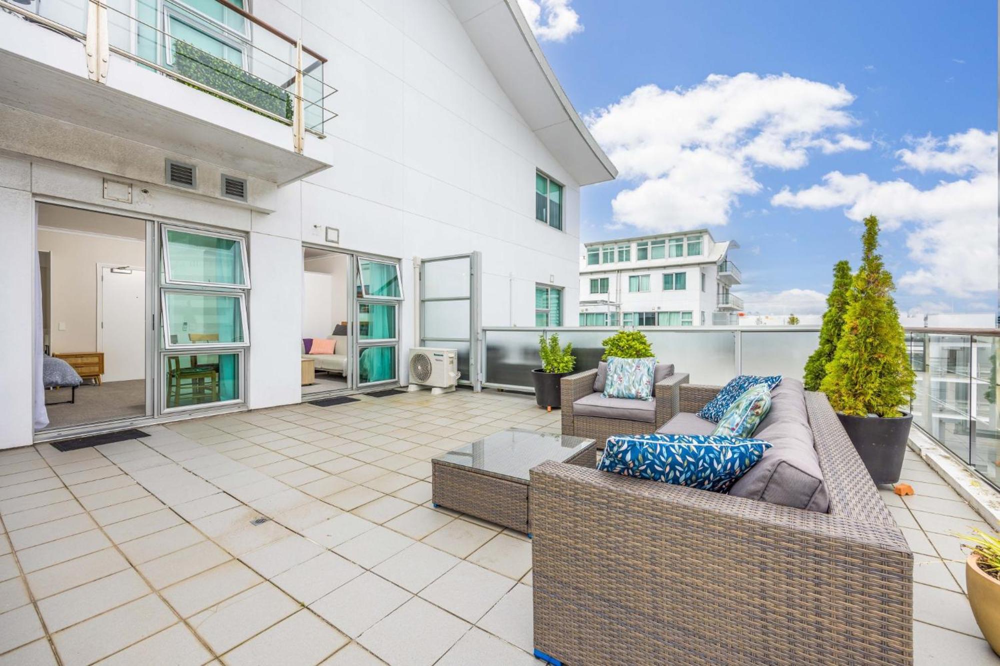 Апартаменты Waterfront Studio 56 Auckland Viaduct Экстерьер фото
