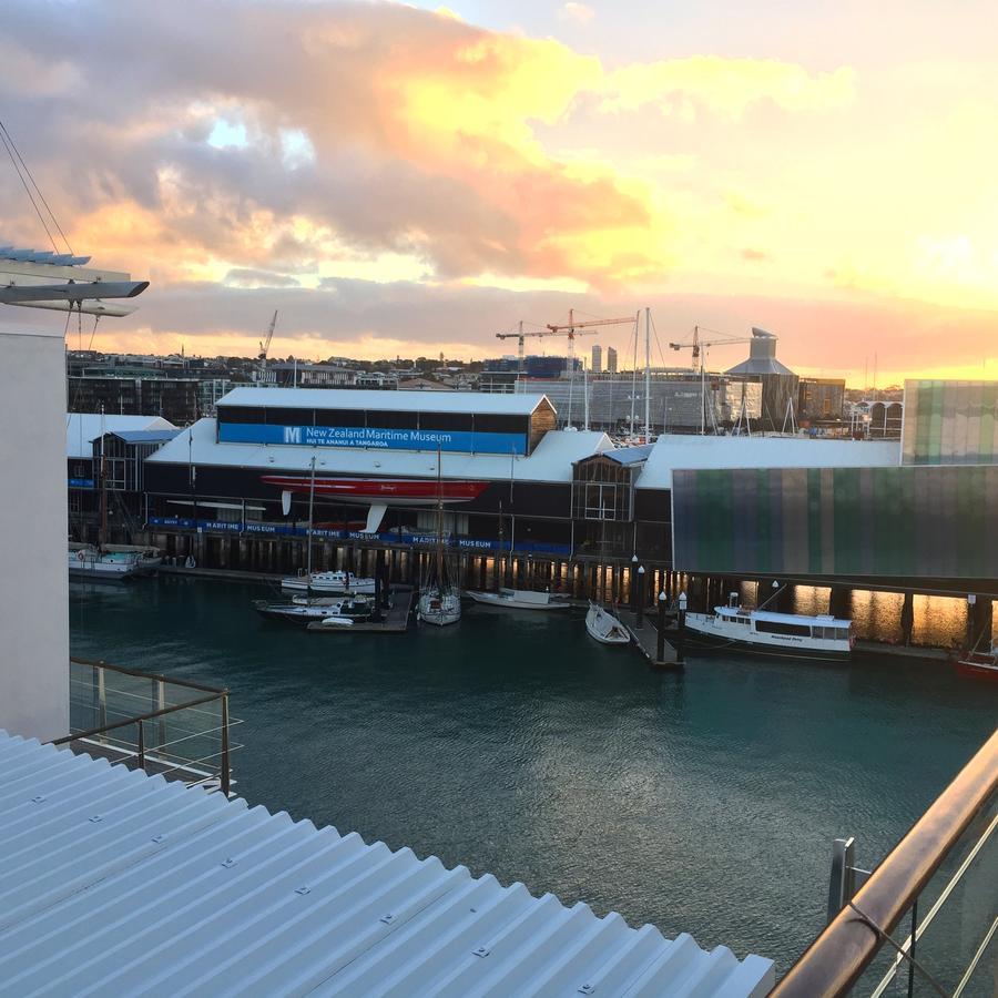 Апартаменты Waterfront Studio 56 Auckland Viaduct Экстерьер фото